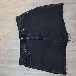 Madewell black denim skirt size 31 frayed bottom edge. Raw edge. Mini Jean skirt